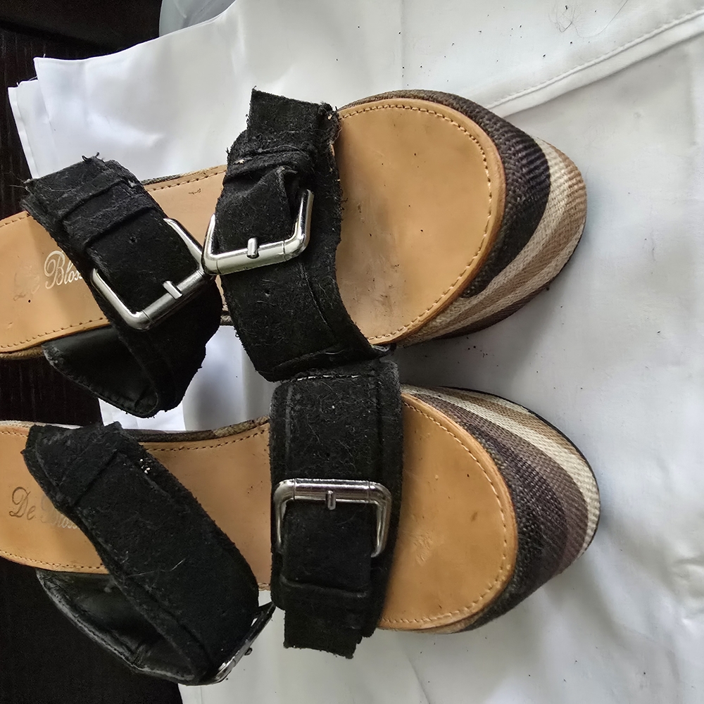 Black and Tan Women's Sandals